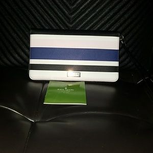 Kate Spade Wrislet/Wallet